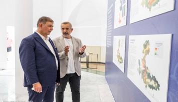 İz’in Peşinde Şehrin İçinde sergisi açıldı