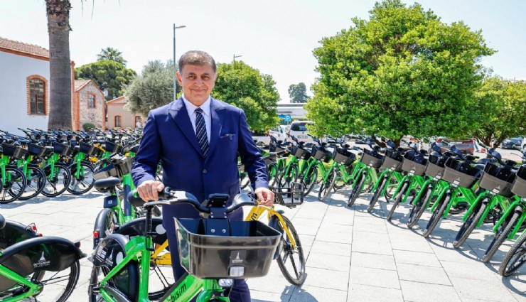 İZMİR BÜYÜKŞEHİR BELEDİYE BAŞKANI DR. CEMİL TUGAY: 1000 bisikleti İzmirli vatandaşların kullanımına sundu