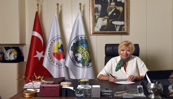 İzmir Ticaret Borsası Yönetim Kurulu Başkanı Kestelli, 30 Ağustos Zafer Bayramı’nı kutladı