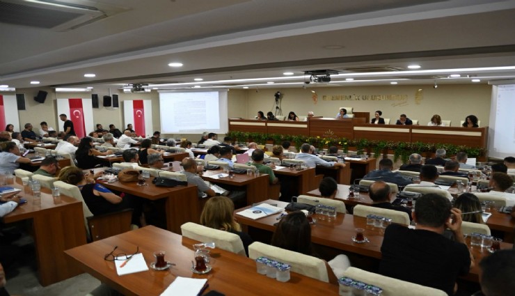 Karabağlar Belediyesi’nden eğitime tam destek