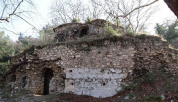 Kuşadası’nda doğa ve tarih buluşuyor: 900 yıllık Kurşunlu Manastırı yürüyüş rotalarında