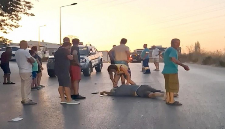 Kuşadası’nda motosiklet ve otomobil çarpıştı: 1 kişi hayatını kaybetti