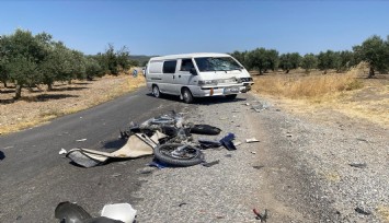 Manisa'da feci kaza: Motosiklet araçla kafa kafaya çarpıştı, 1 can kaybı