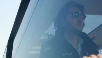 Marmara Denizi’nde parçalanmış şekilde bulunan yatın koltuğu Çanakkale’de karaya vurdu