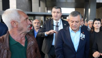Özgür Özel'e saldıran Tengicioğlu'nun davası ertelendi