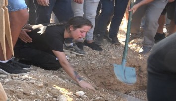 Tek teker aşk ’tek’ bıraktı, genç kadının feryatları yürekleri yaktı