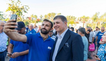 Tugay, Kültürpark Göl Gazinosu’nu işçilerle açtı: 'Birilerini zengin etmek için değil, halk için çalışıyoruz'