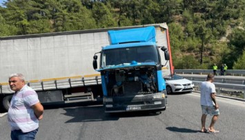Yol ortasında tır arızalandı: İzmir  Manisa yolunu kapattı