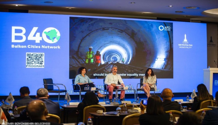 B40 Zirvesi’nde gündem dijital göçebeler