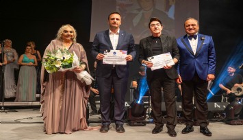 Bornova’da Sanat Güneşi’ne vefa