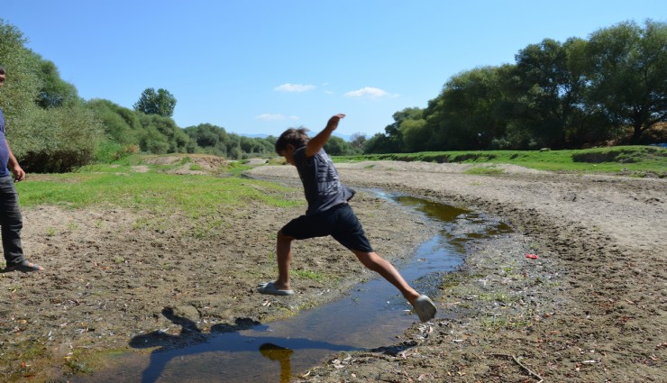 Gediz Nehri yok oldu