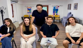 Genç İzmir Konservatuvar Hazırlık Kursu öğrencileri başarısını kanıtladı