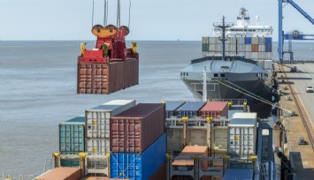 İhracatçılar OVP hedeflerini yetersiz buldu: Çift haneli artış gerekiyor