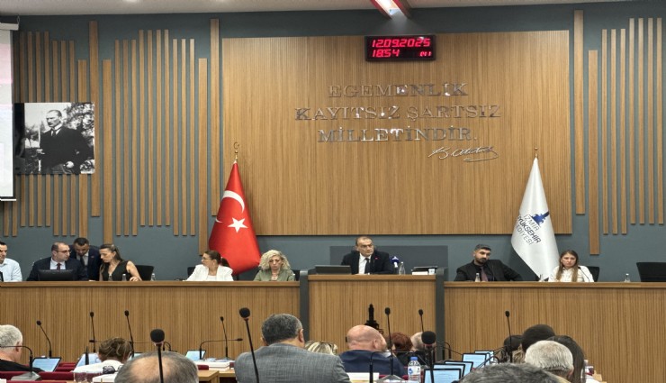 İzmir Büyükşehir Belediye Meclisinde önemli kararlar: İZBAN davalık oldu