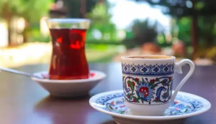 İzmir’de çay ve kahveye zam geldi: Yeni fiyatlar 15 Eylül’den itibaren uygulanacak