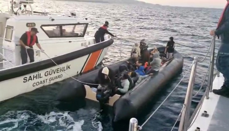 İzmir’de Sahil Güvenlik operasyonu: 32 göçmen yakalandı, 35 Göçmen kurtarıldı