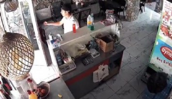 Kütahya'da deprem anı kameraya yansıdı