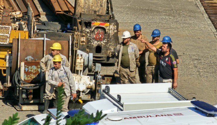 Maden ocağında göçük: 2 işçiyi kurtarma çalışması sürüyor