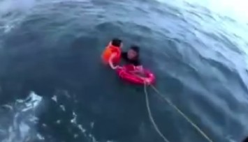 Mersin'de denizde 200 metre sürüklenen çocuk kurtarıldı: O anlar kamerada