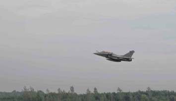 Polonya'da NATO savaş uçakları Rus tehdidi nedeniyle Ukrayna sınırına sevk edildi