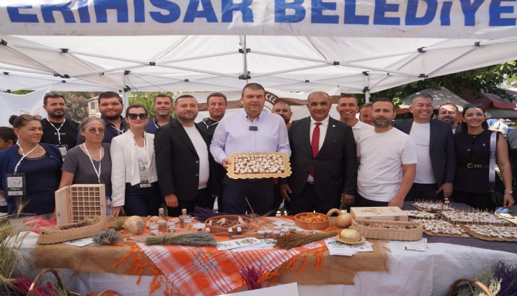 Seferihisar’da Ata Ekmeği ve Armola Şenliği coşkuyla gerçekleşti