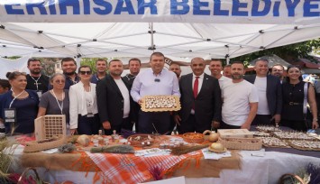 Seferihisar’da Ata Ekmeği ve Armola Şenliği coşkuyla gerçekleşti