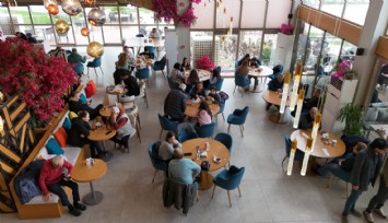 Aynısefa Sosyal Tesisleri Menemenlilerin yeni buluşma adresi oldu