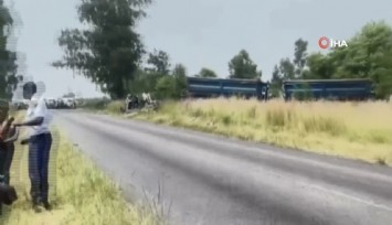 Güney Afrika'da okul servisi kamyonla çarpıştı: 14 öğrenci hayatını kaybetti