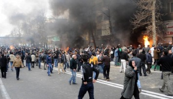 İran’daki protestolarda ölü sayısı 3 bin 308’e, tutuklu sayısı 24 bin 266’ya yükseldi