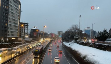 İstanbul’da ağır taşıtlara ve kuryelere kar yasağı
