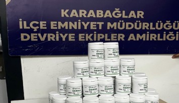 İzmir'de 3 bin 685 adet sentetik uyuşturucu hap ele geçirildi