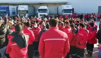 İzmir'de Migros işçileri iş bıraktı