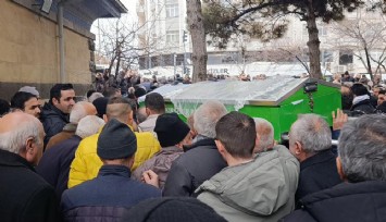 İzmir'de saplantılı sevgilisi tarafından hayattan koparılan genç kadın, toprağa verildi