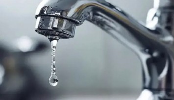 İzmir’in üç ilçesinde su arıza mesaisi