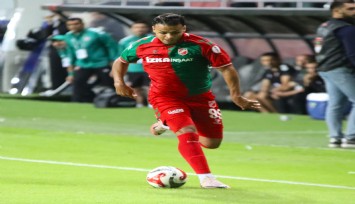 Karşıyaka’da Mehmet Güneş’le yollar ayrıldı