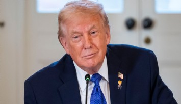 Trump: 'İran özgürlüğe bakıyor, ABD yardıma hazırdır'