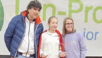 Türk tenisçi 12 yaşında tarih yazdı