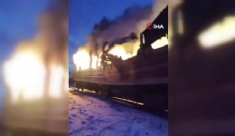 Zelenskiy, Rusya’nın bir yolcu trenine İHA saldırısı gerçekleştirdiğini açıkladı: En az 4 ölü