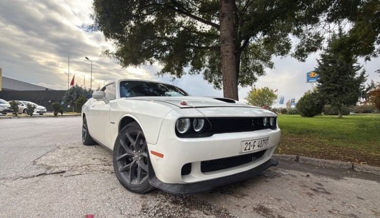 Asgari ücretle çalışıyor, herkesin hayalini süsleyen otomobile biniyor