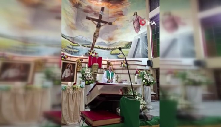 Ayin sırasında üzerine haç düşen rahip hayatını kaybetti
