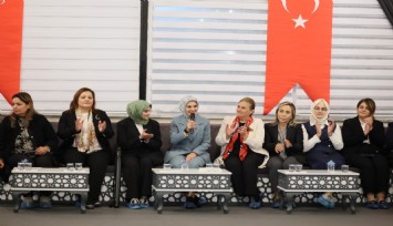 Bakan Göktaş, Sultandağı Anne Kız Buluşması'na katıldı