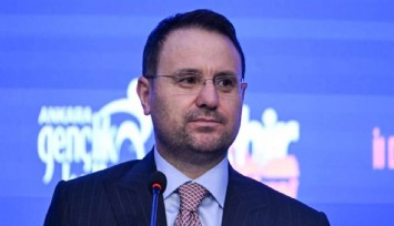 Bakan Gürlek’ten gençlere çağrı: Siyasette size yer açılmasını beklemeyin