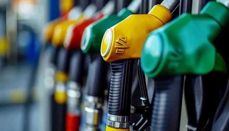 Benzin alacaklar dikkat: 4,37 TL indirim geldi