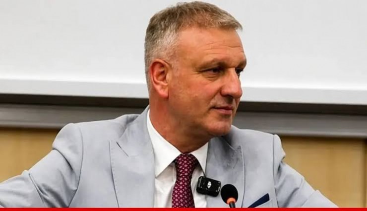 Cumhurbaşkanı Başdanışmanı Oktay Saral görevden alındı
