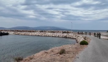 Foça’da Deniz Hücum Harekatı Eğitimi gerçekleştirildi