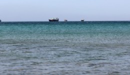 İran: 'Hürmüz Boğazı’nda dev tanker deniz mayınına çarptı'