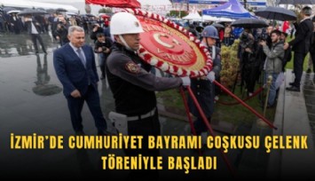İzmir’de Cumhuriyet Bayramı coşkusu çelenk töreniyle başladı