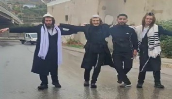 İzmir’de Yahudiler Netanyahu’nun gidişini kutladı