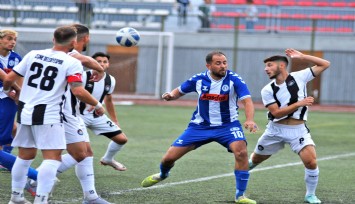 İzmirspor, Çeşme Belediyespor karşısında 5 golle kazandı