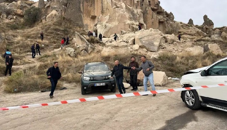 Kapadokya'da peribacası çöktü: İki kişi hayatını kaybetti